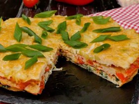 Слоеный омлет с овощами