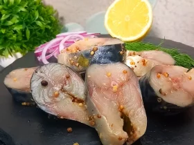 Малосольная скумбрия в пакете