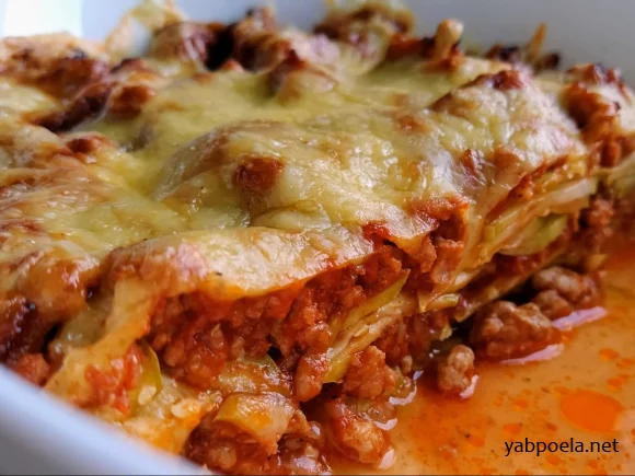 Кабачки с фаршем под сыром Кабачки с фаршем под сыром