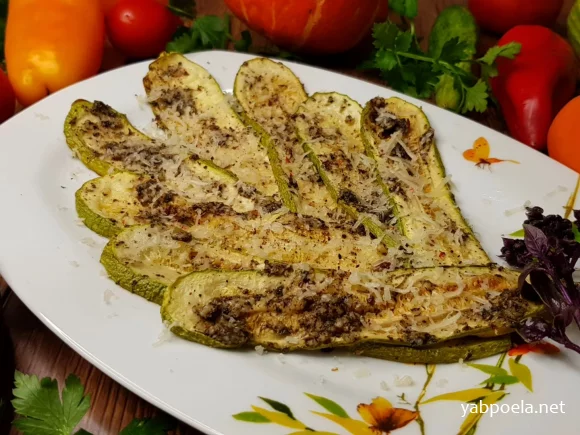 Кабачки с чесноком и травами в духовке Кабачки с чесноком и травами в духовке