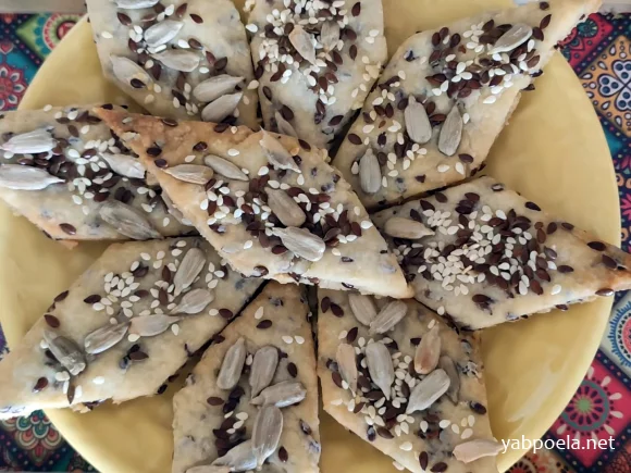 Галеты с семенами льна без сахара и яиц Галеты с семенами льна без сахара и яиц