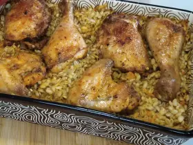 Перловка с курицей в духовке: сытный и бюджетный ужин