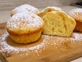 Воздушные творожные маффины
