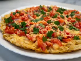 Идеальный завтрак из лаваша с сыром и мясом на сковороде
