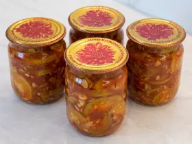 Кабачки в соусе сацебели на зиму