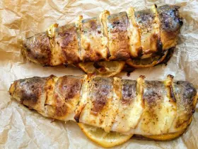 Скумбрия запеченная в духовке