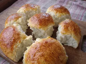 Быстрые пампушки с чесноком